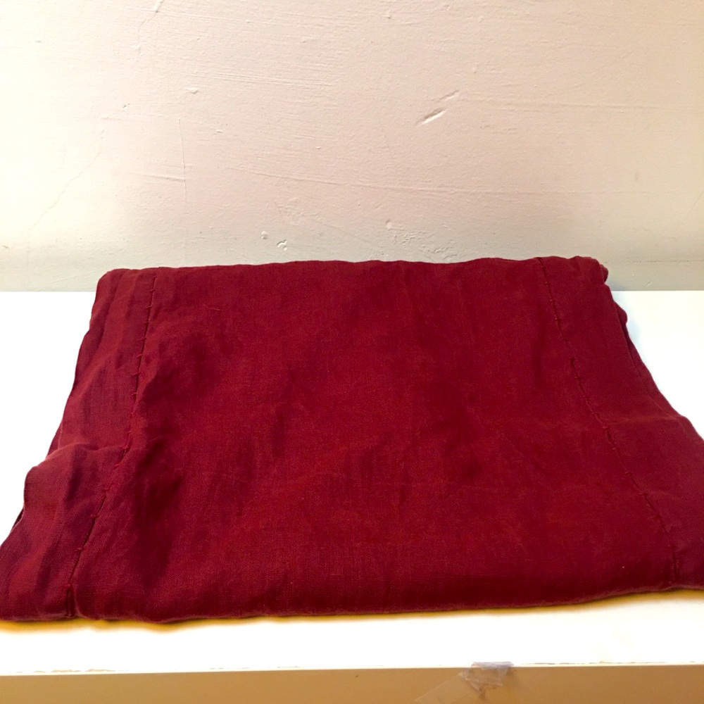Williams Sonoma washed linen table runner burgundy 108”